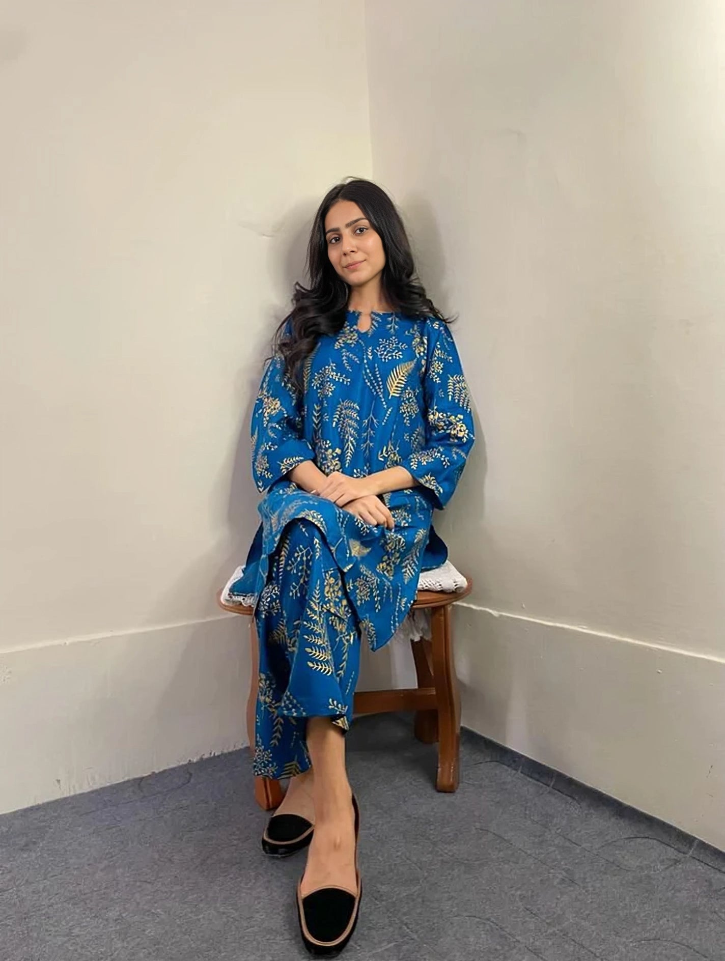 Raiza's Floral Leaf Print Shirt and Trouser