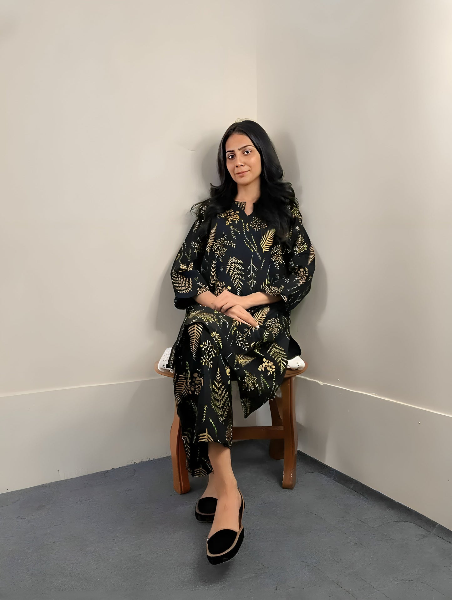 Raiza's Floral Leaf Print Shirt and Trouser